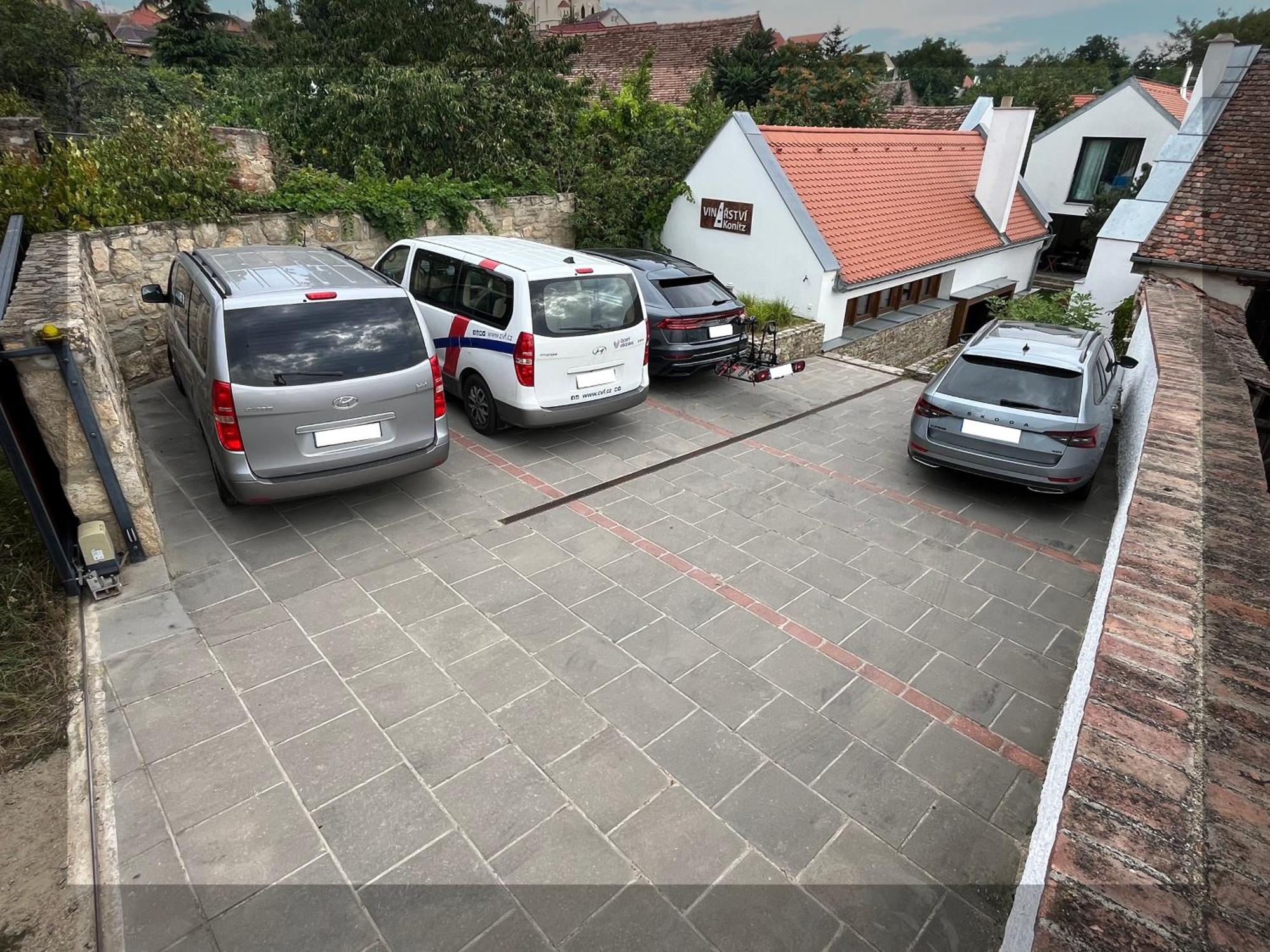 Penzion Vinarstvi Konitz Znojmo Bagian luar foto